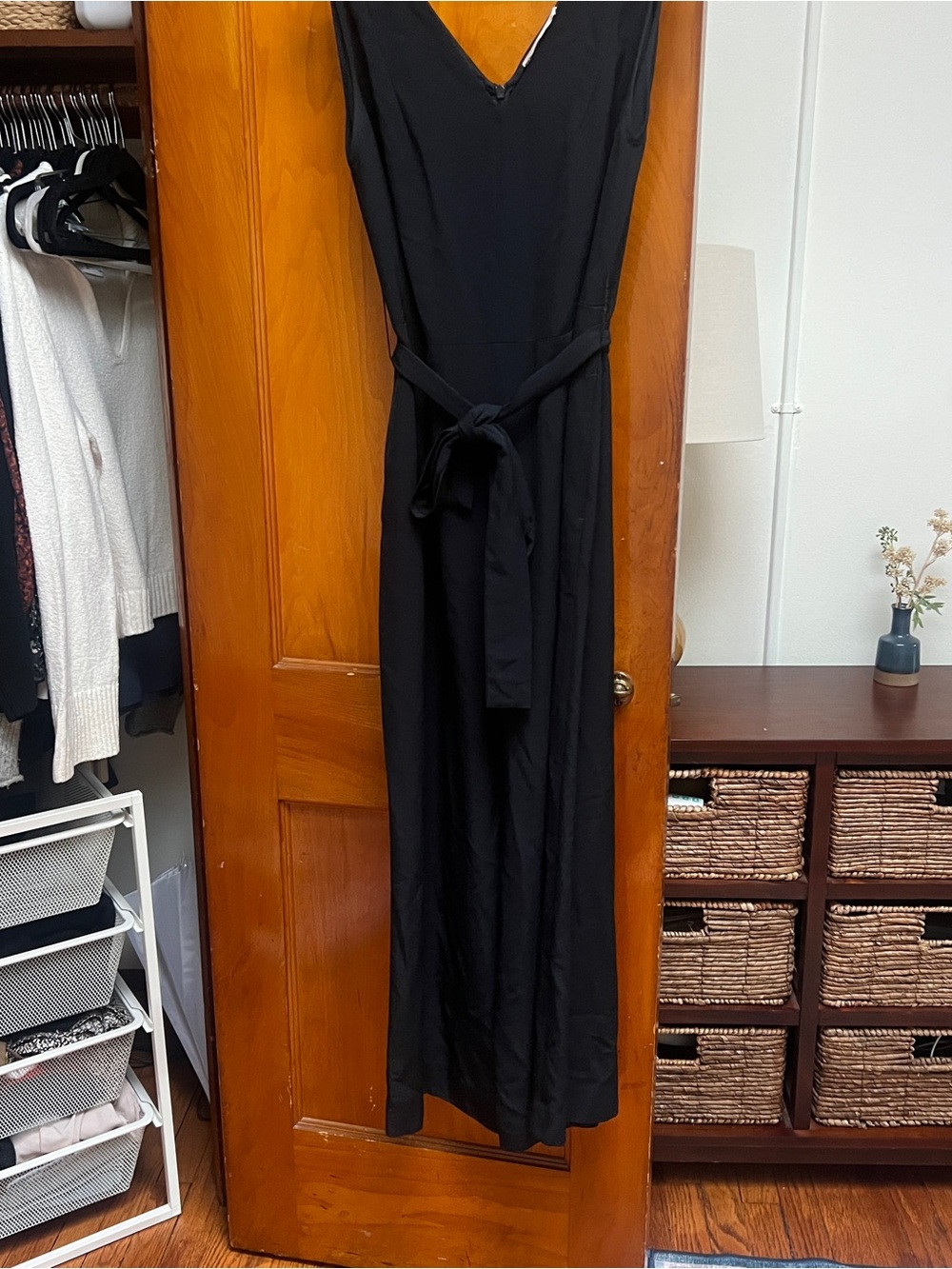 Everlane Elegant Black V-Neck Maxi Jumpsuit with Waist Tie